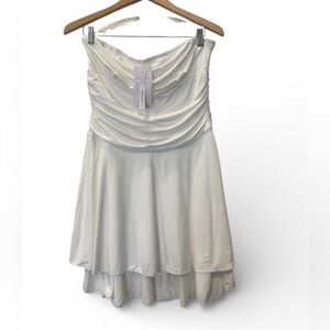 New with tags Chic Strapless White Dress